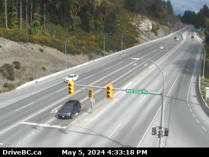 Hwy 1 at West Shore Pkwy southbound