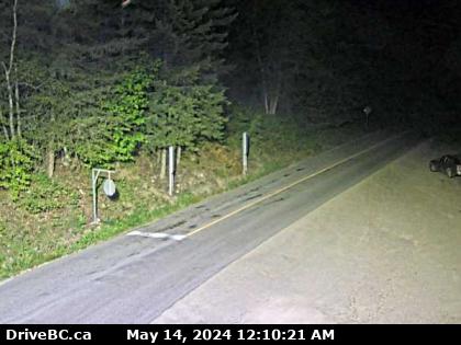 Hwy 3A at Glade Ferry Road, 20 km north of Castlegar, looking north at west side ferry line up.