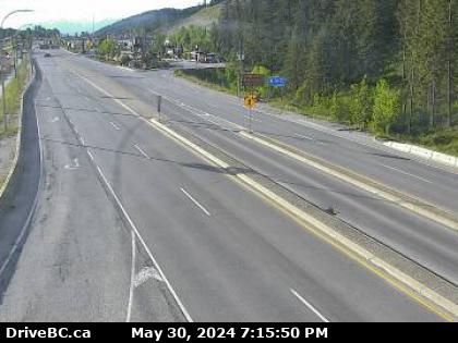 Traffic Cam Hwy-1, at Hwy-95 interchange, looking northbound along Hwy-1. (elevation: 803 metres)