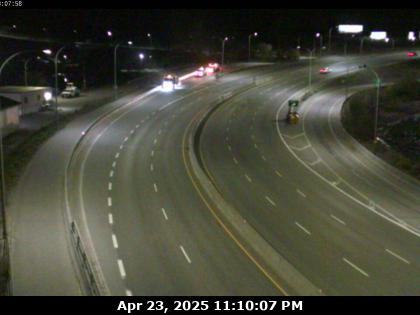 Traffic Cam West end of WR Bennett Bridge connecting Kelowna and West Kelowna, looking west. (elevation: 344 metres)