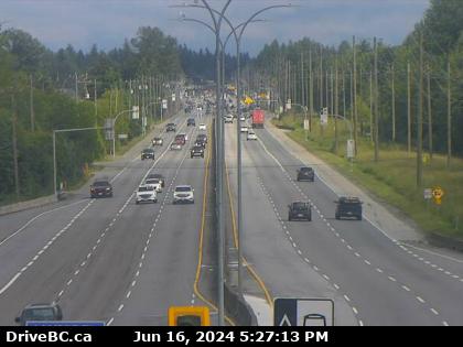 Traffic Cam Hwy-7 (Lougheed Hwy) at Kennedy Rd, looking southeast, towards Pitt Meadows. (elevation: 4 metres)