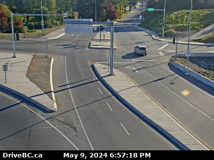 Traffic Cam Hwy-1, at Admirals Rd - McKenzie Ave, looking west. (elevation: 40 metres)