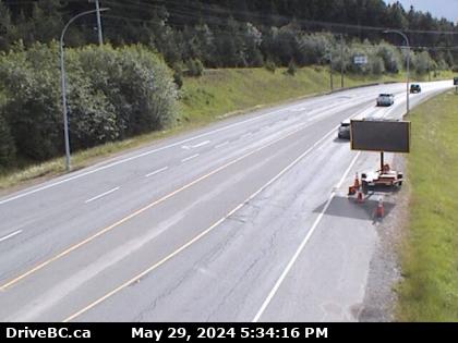 Traffic Cam Hwy-4 at Alberni Hwy-(Hwy-4A) junction, about 2 km west of Coombs, looking west. (elevation: 124 metres)
