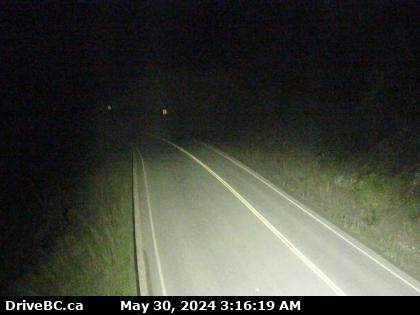Traffic Cam Hwy-6, Shuswap Hill west of Cherryville, looking east. (elevation: 518 metres)